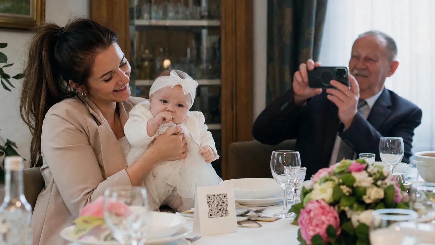 Kod QR na chrzciny